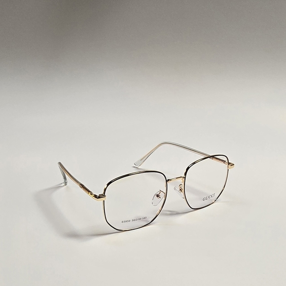 New GUCCI Eyeglasses - Picture 4 of 5
